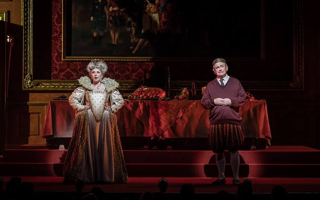 The Windsors Endgame – Prince of Wales Theatre