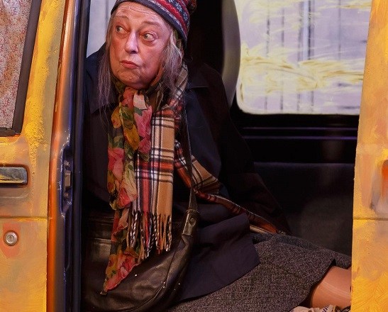 The Lady in the Van – Altrincham Garrick Playhouse