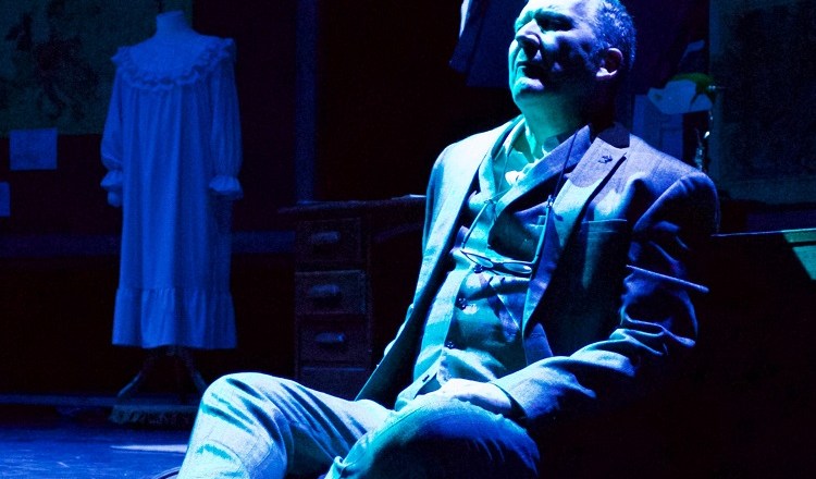 Dracula – Richmond Theatre