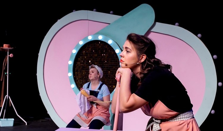 Wrongsemble take the ugly sisters to the people