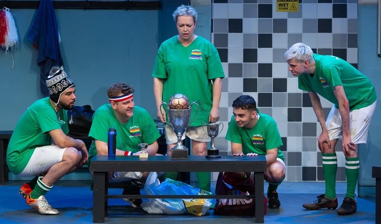 Jumpers for Goalposts – Altrincham Garrick Playhouse