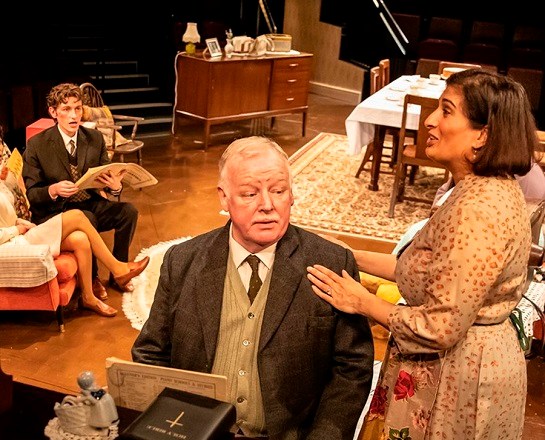 Spring and Port Wine – Octagon Theatre