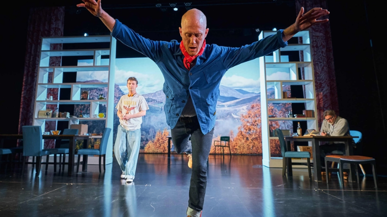 Group Portrait In A Summer Landscape – Royal Lyceum Theatre, Edinburgh