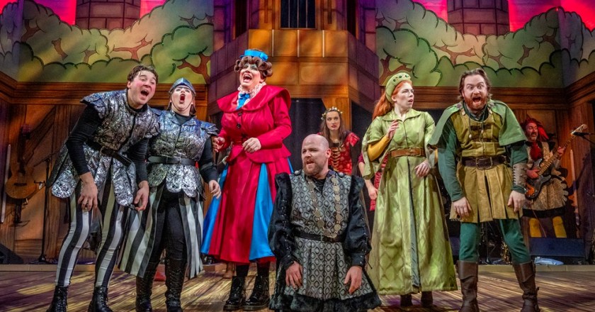 Robin Hood: The Rock ‘n’ Roll Panto – Leeds City Varieties