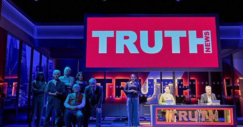 Drop The Dead Donkey – Liverpool Playhouse