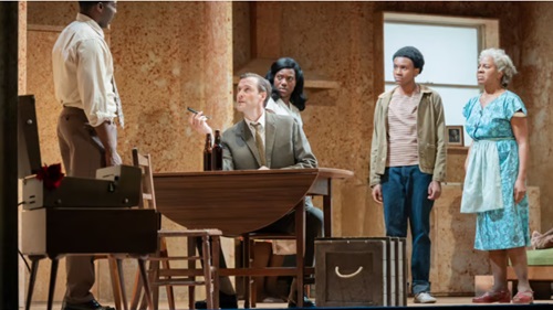 A Raisin in the Sun – Leeds Playhouse